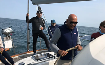 2 Hour<br />
Sail New Bedford