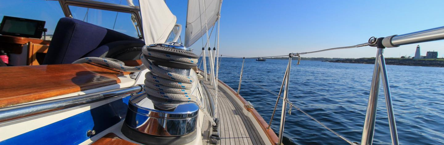 Boat Close Up BRA Private Boat Charter